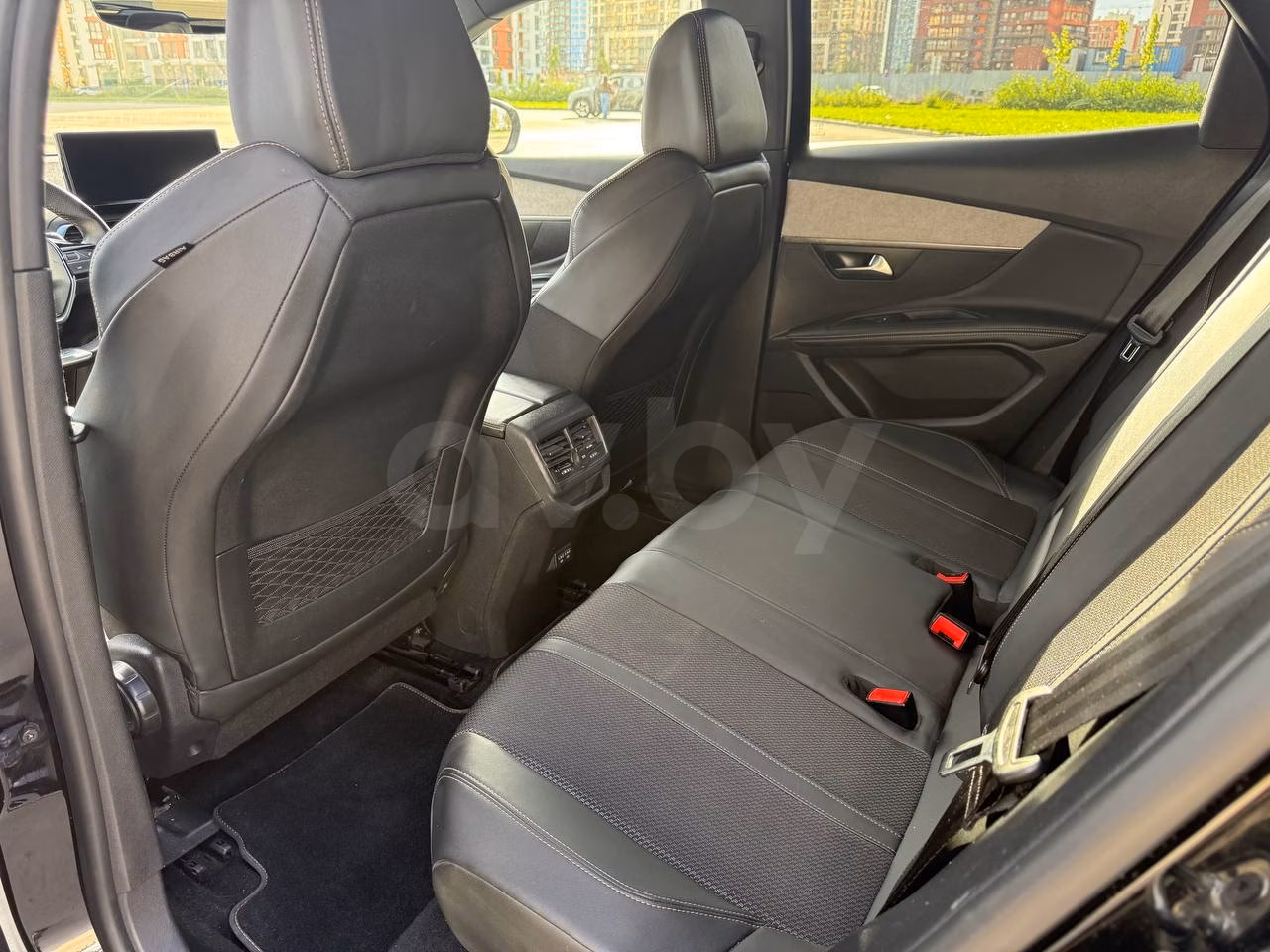 Peugeot 3008 фото 8