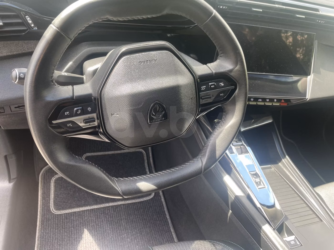 Peugeot 308 фото 12