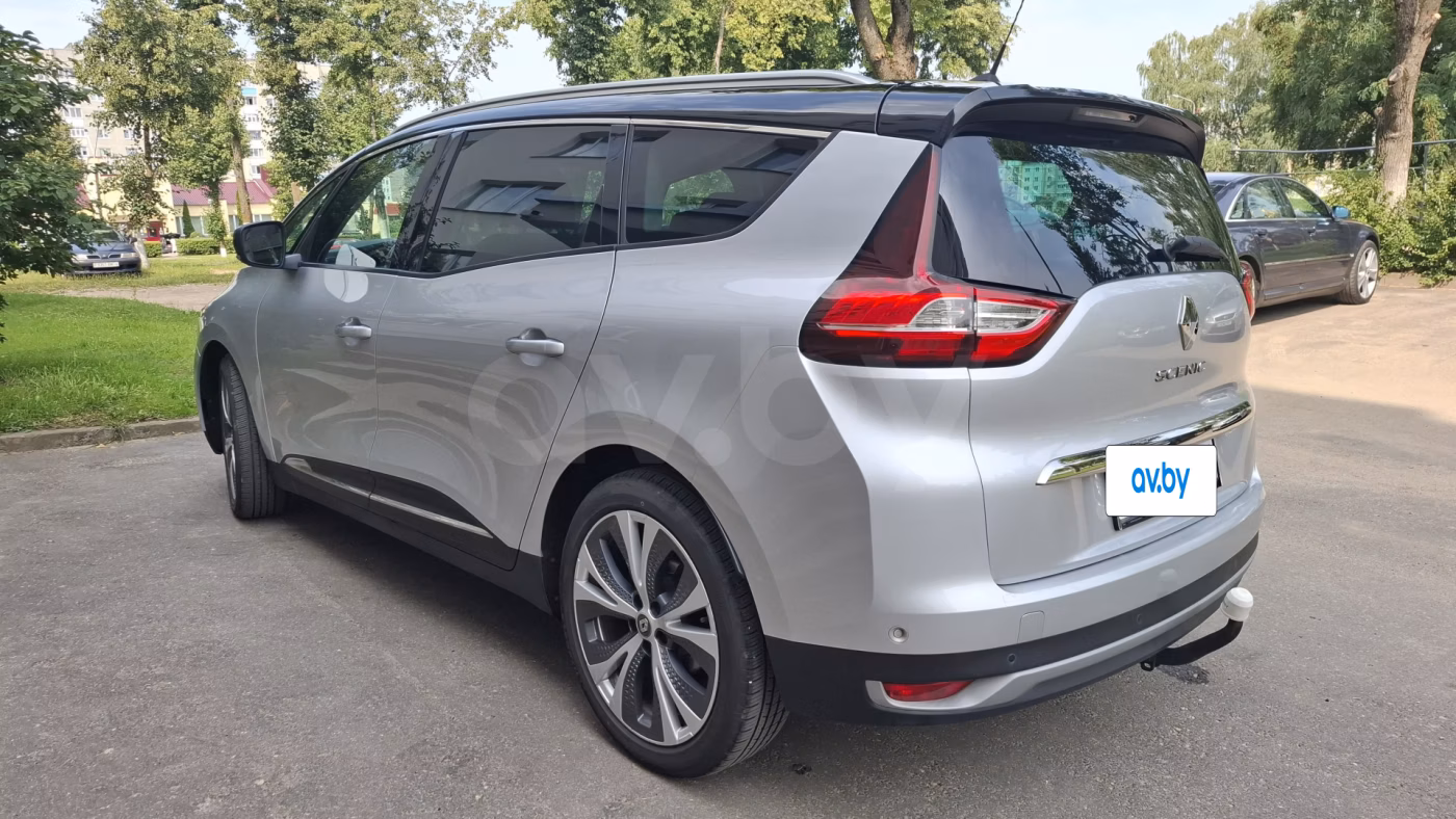 Renault Grand Scenic фото 8