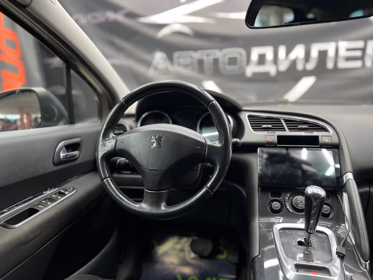 Peugeot 3008 фото 13