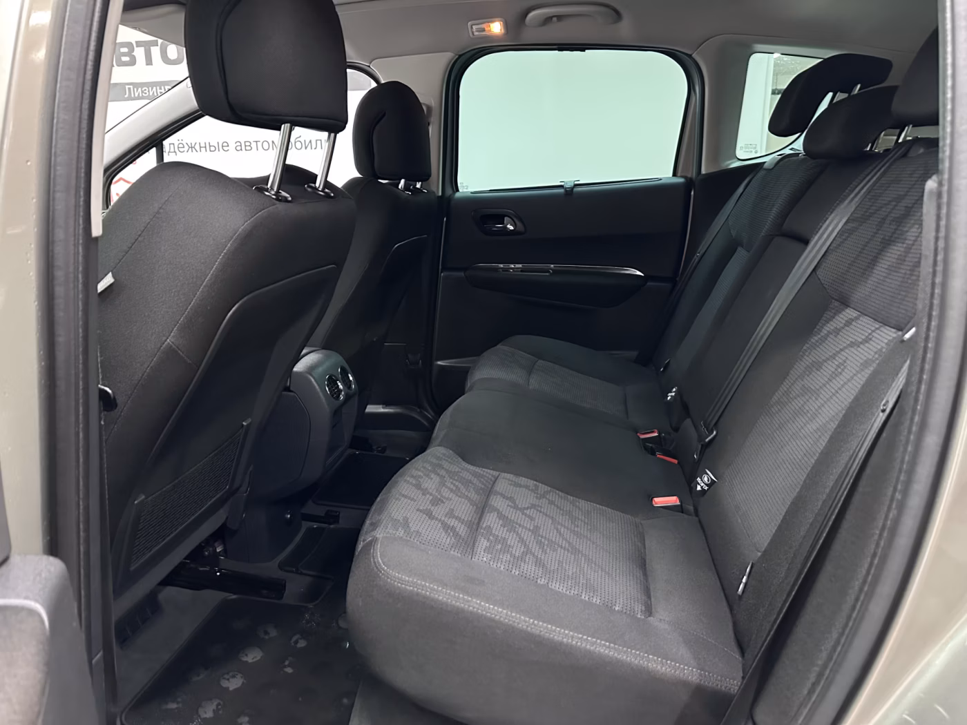 Peugeot 3008 фото 10