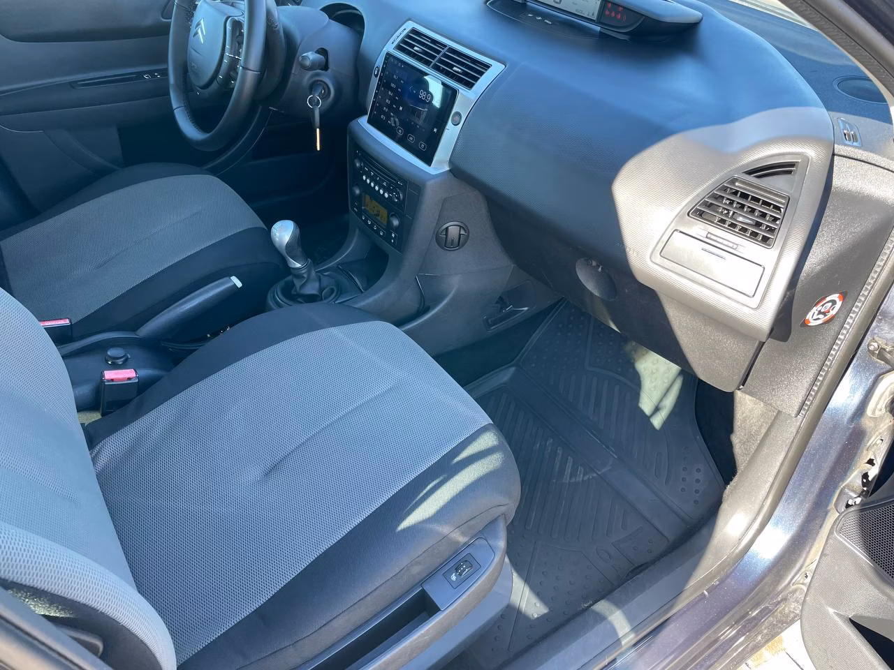 Citroen C4 фото 29