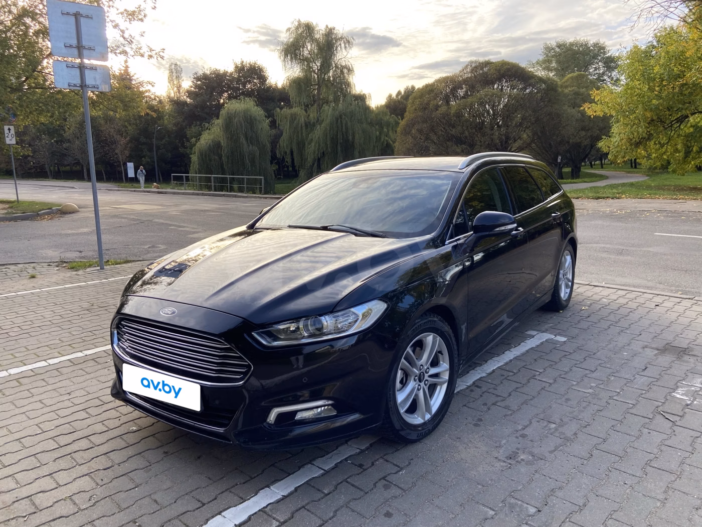 Ford Mondeo фото 2