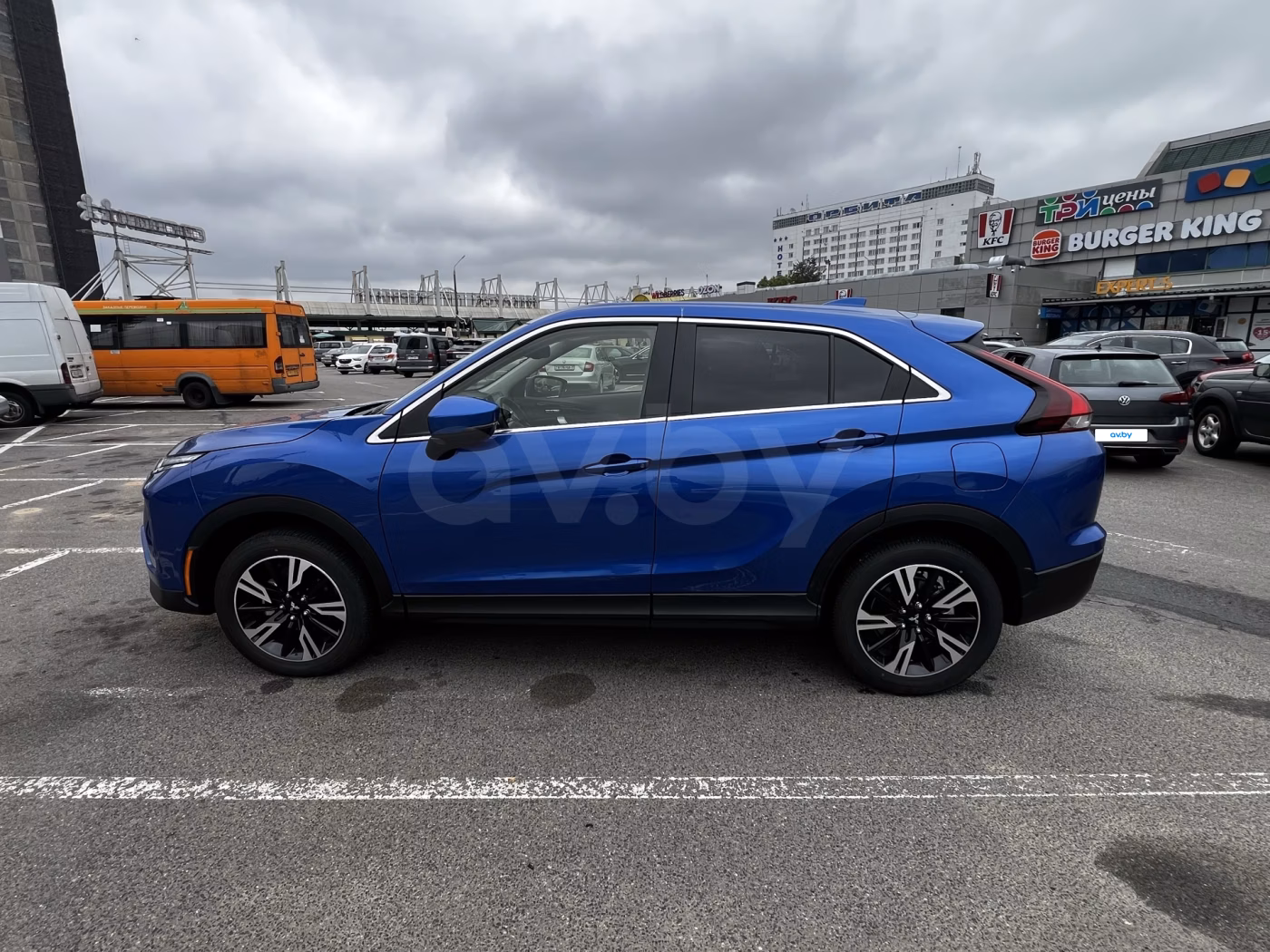 Mitsubishi Eclipse Cross фото 7