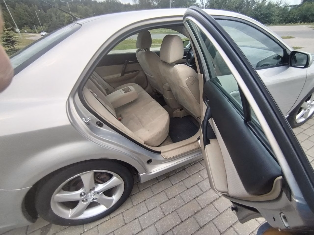 Mazda 6 фото 12
