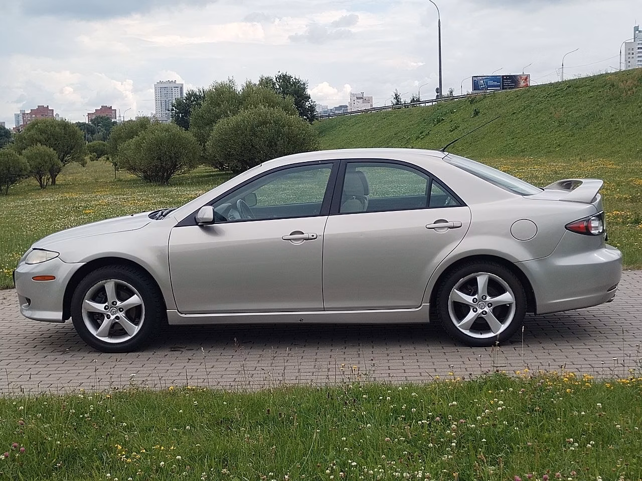 Mazda 6 фото 3