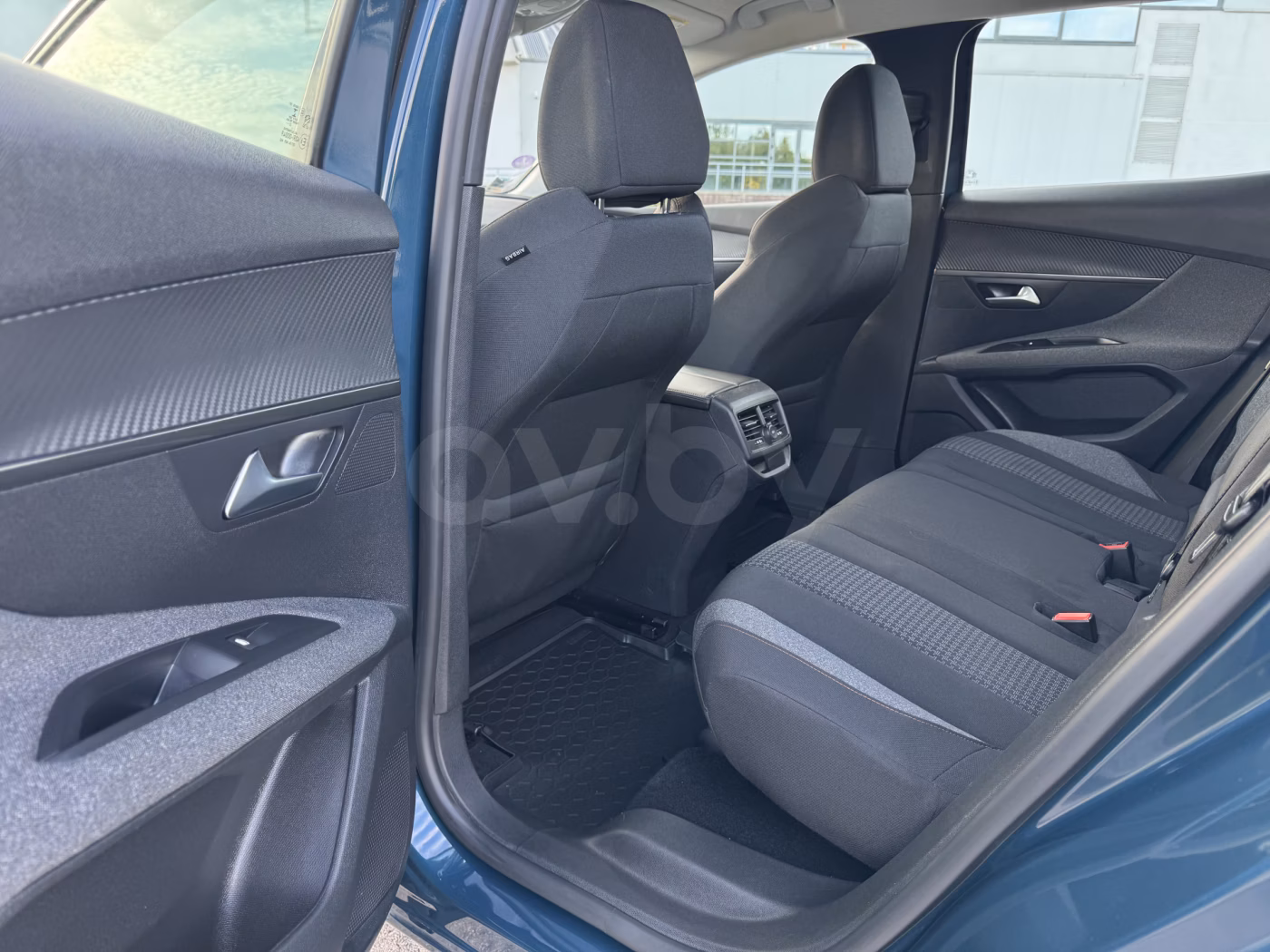 Peugeot 3008 фото 12