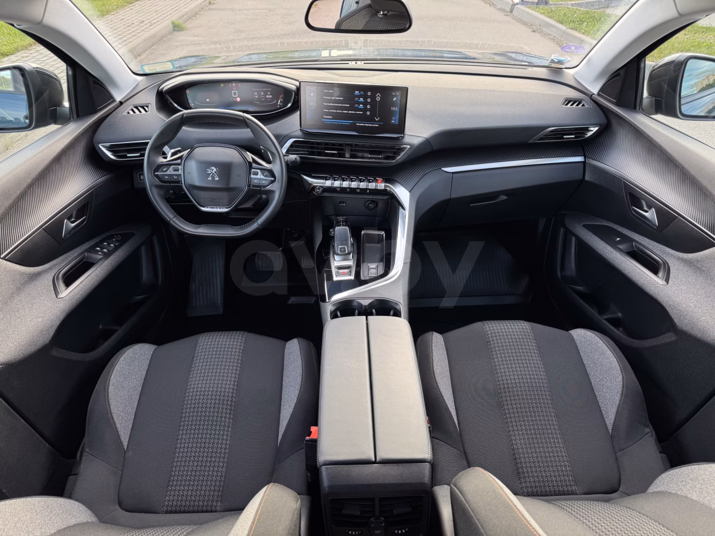 Peugeot 3008 фото 15