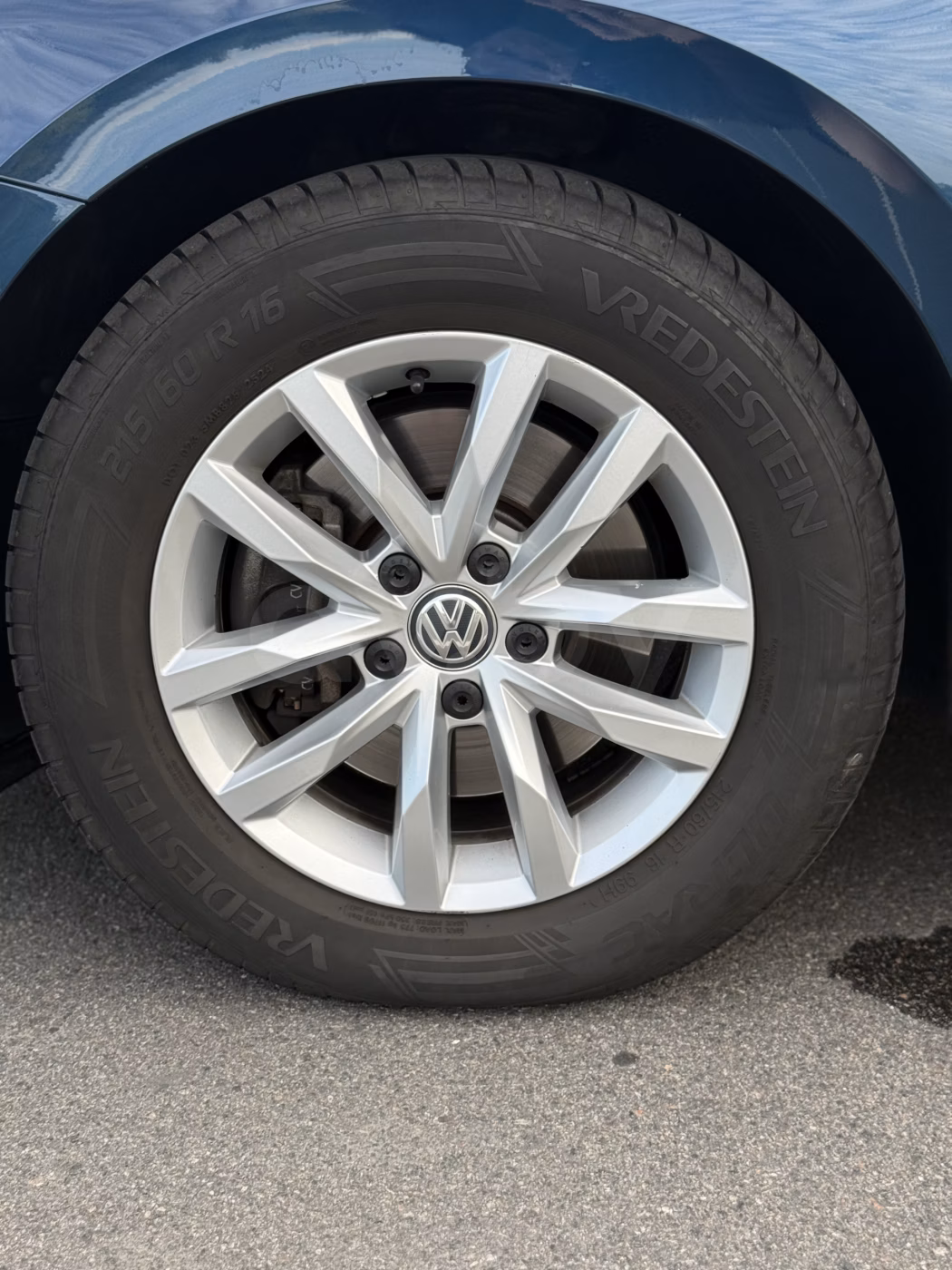Volkswagen Passat фото 24