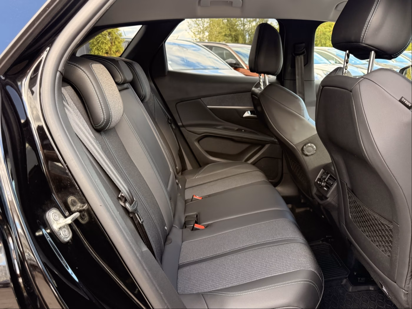 Peugeot 3008 фото 22