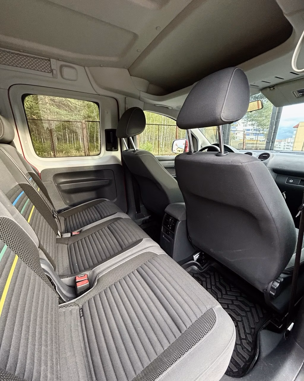 Volkswagen Caddy фото 9