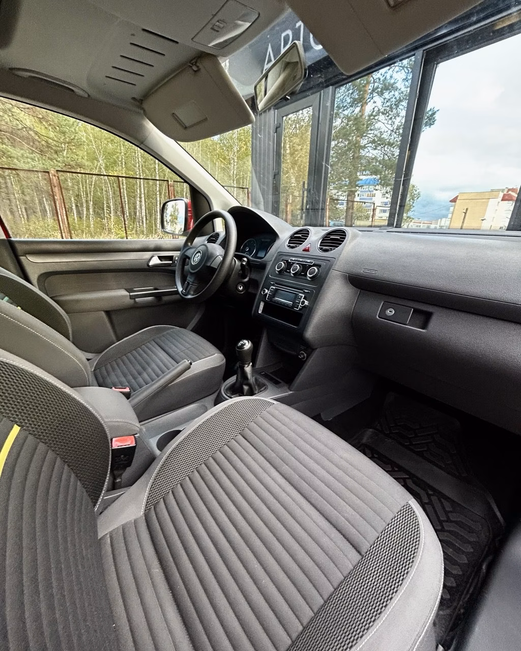 Volkswagen Caddy фото 10