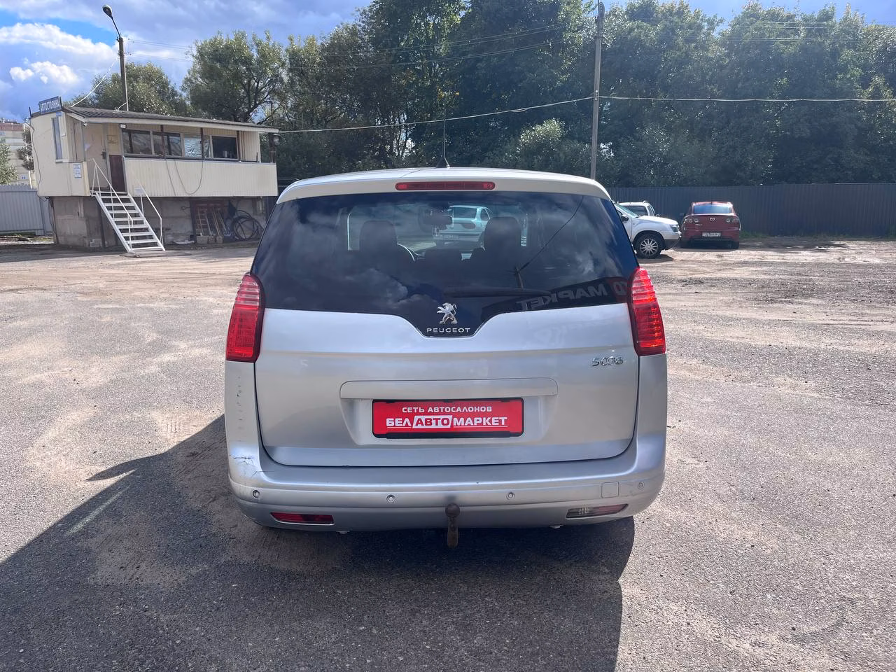 Peugeot 5008 фото 6