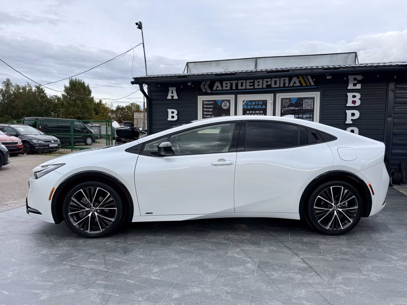 Toyota Prius фото 8