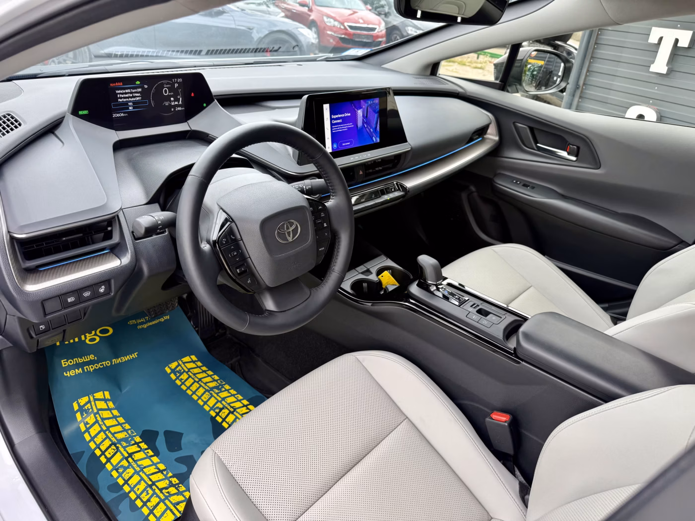 Toyota Prius фото 14