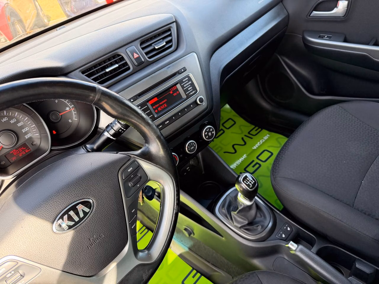 Kia Rio фото 12