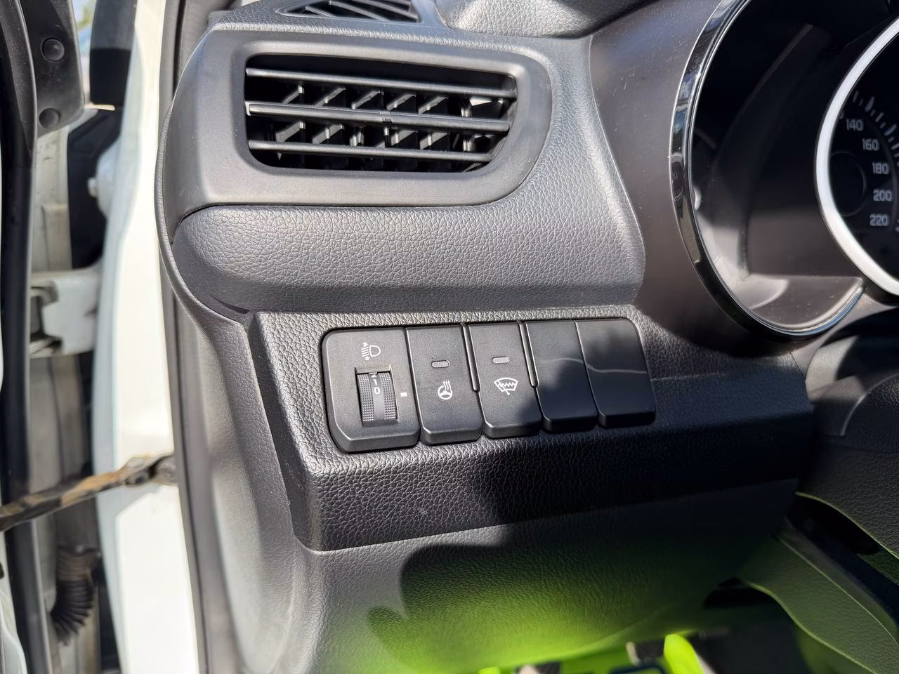 Kia Rio фото 14