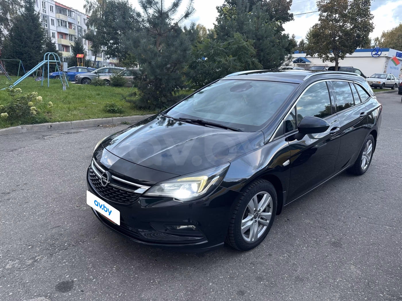 Opel Astra фото 4