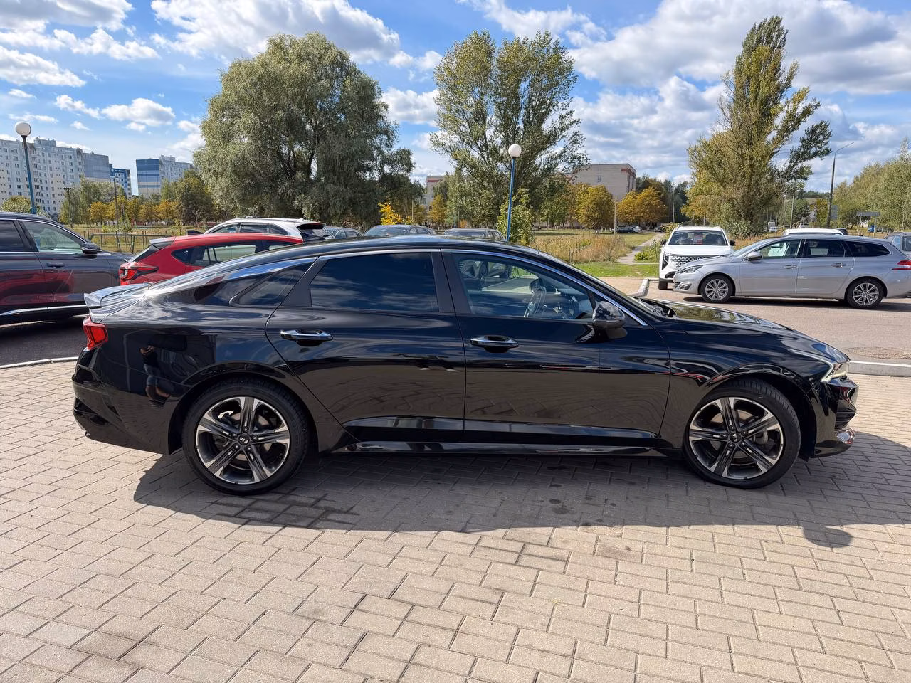 Kia K5 фото 3