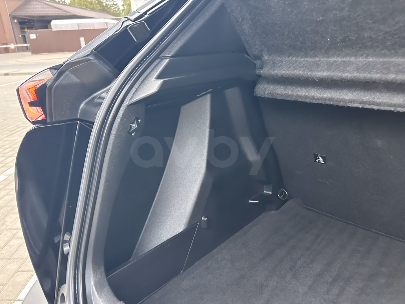 Peugeot 2008 фото 20