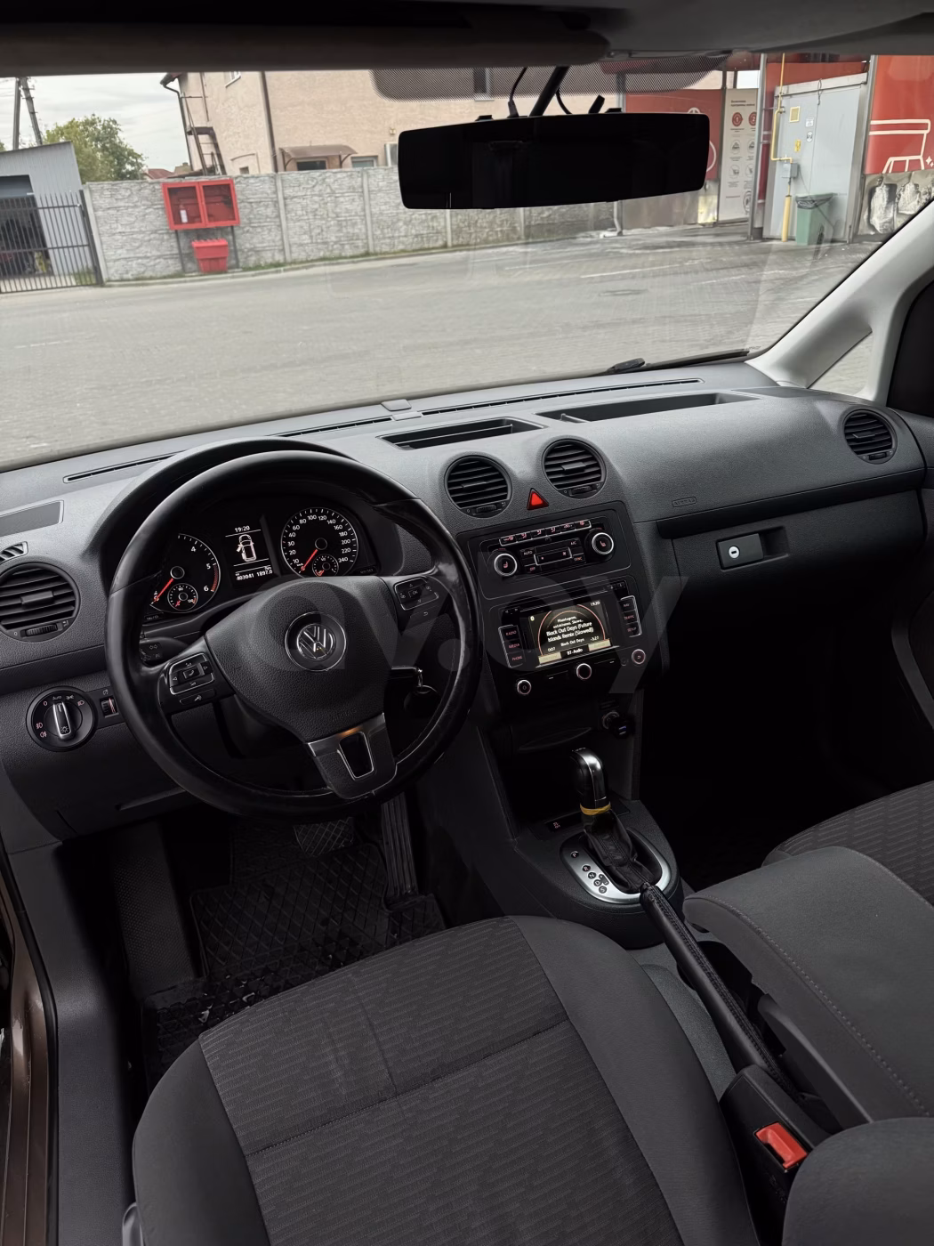 Volkswagen Caddy MAXI фото 10