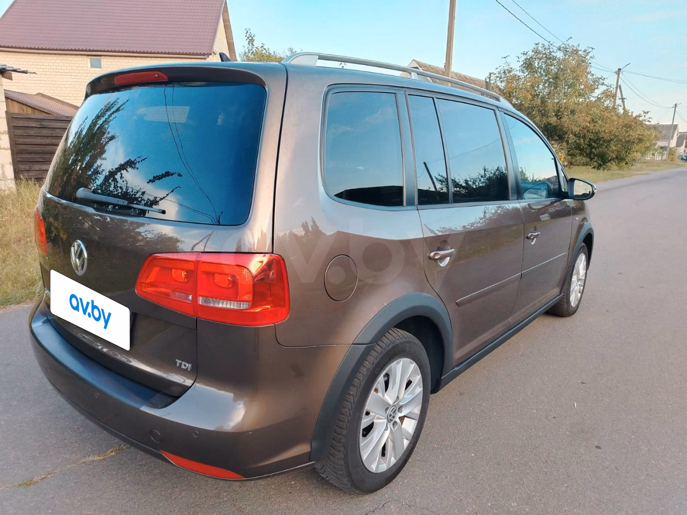 Volkswagen Touran фото 9
