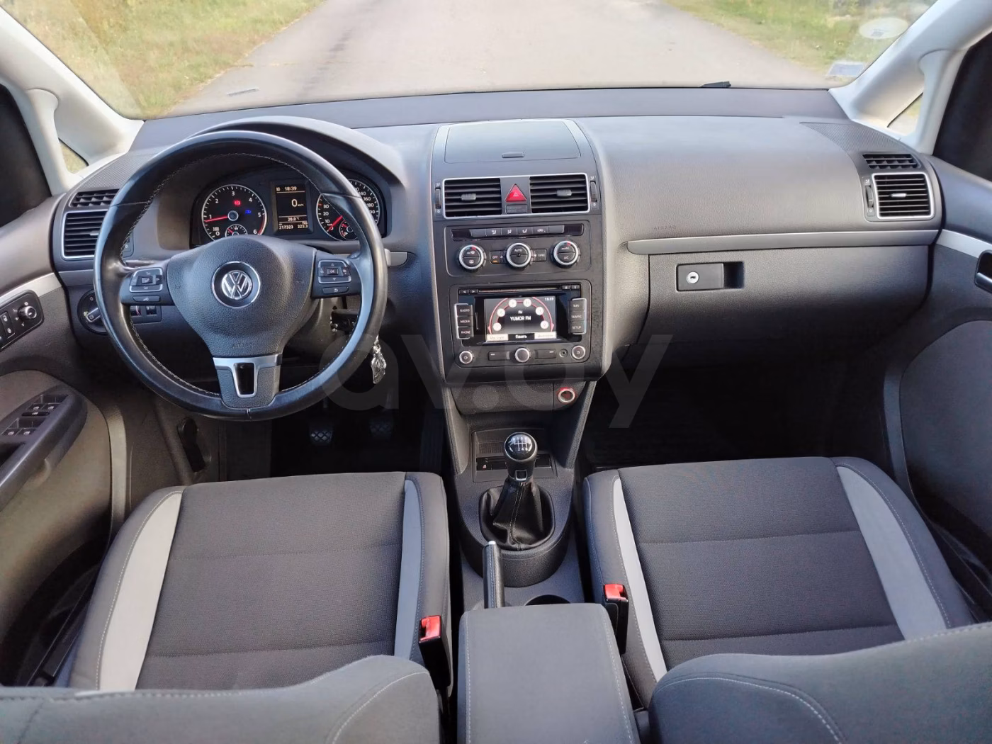 Volkswagen Touran фото 19