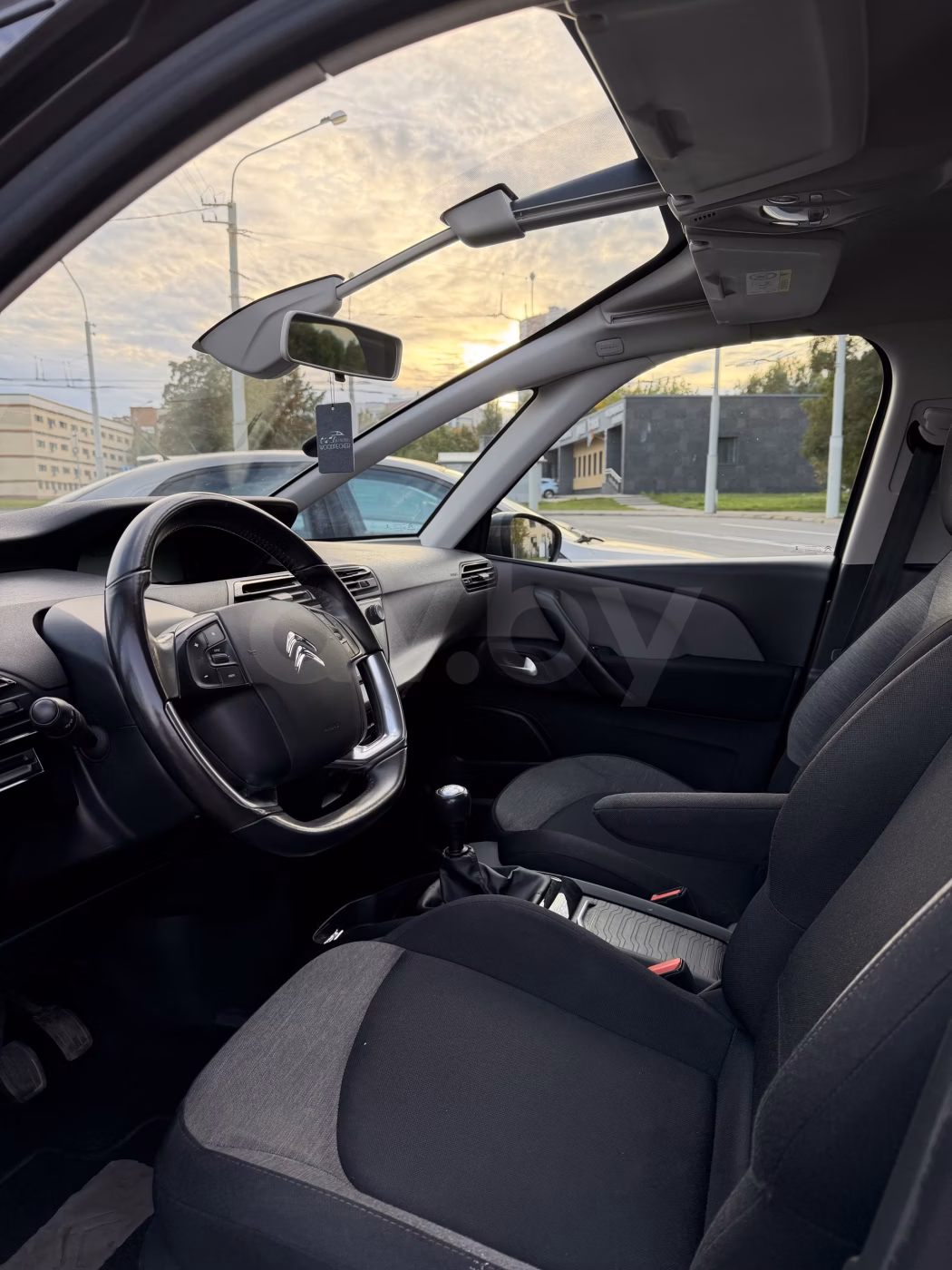 Citroen C4 Picasso фото 9
