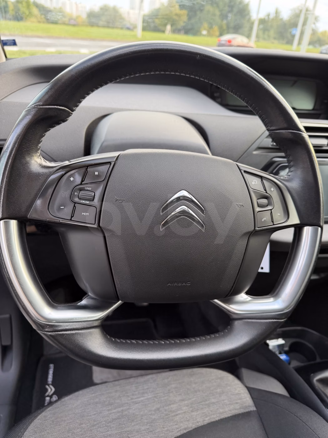 Citroen C4 Picasso фото 7