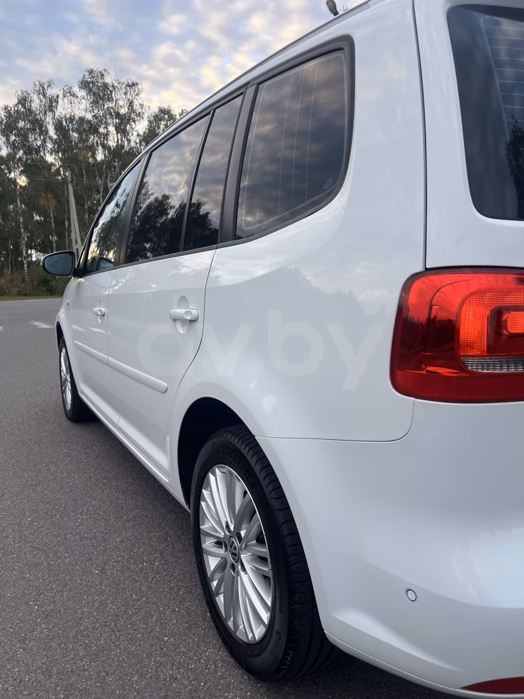 Volkswagen Touran фото 10