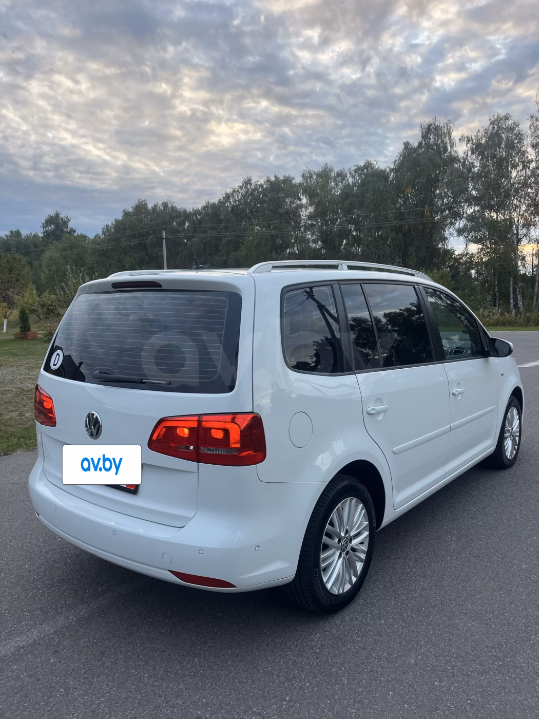 Volkswagen Touran фото 12