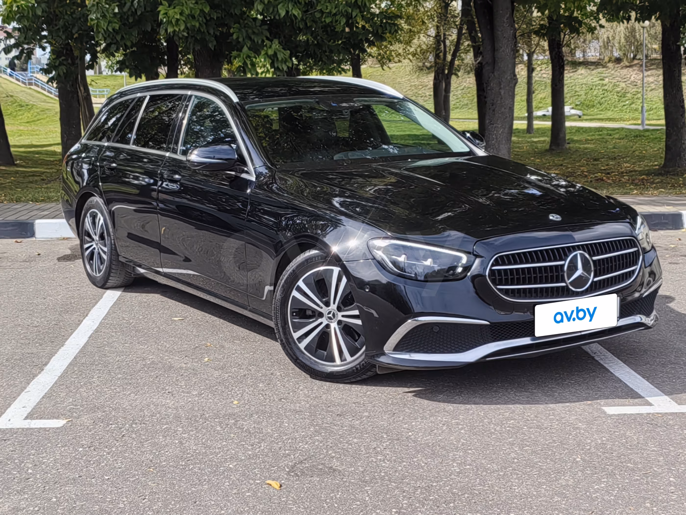 Mercedes-Benz E-Класс фото 4