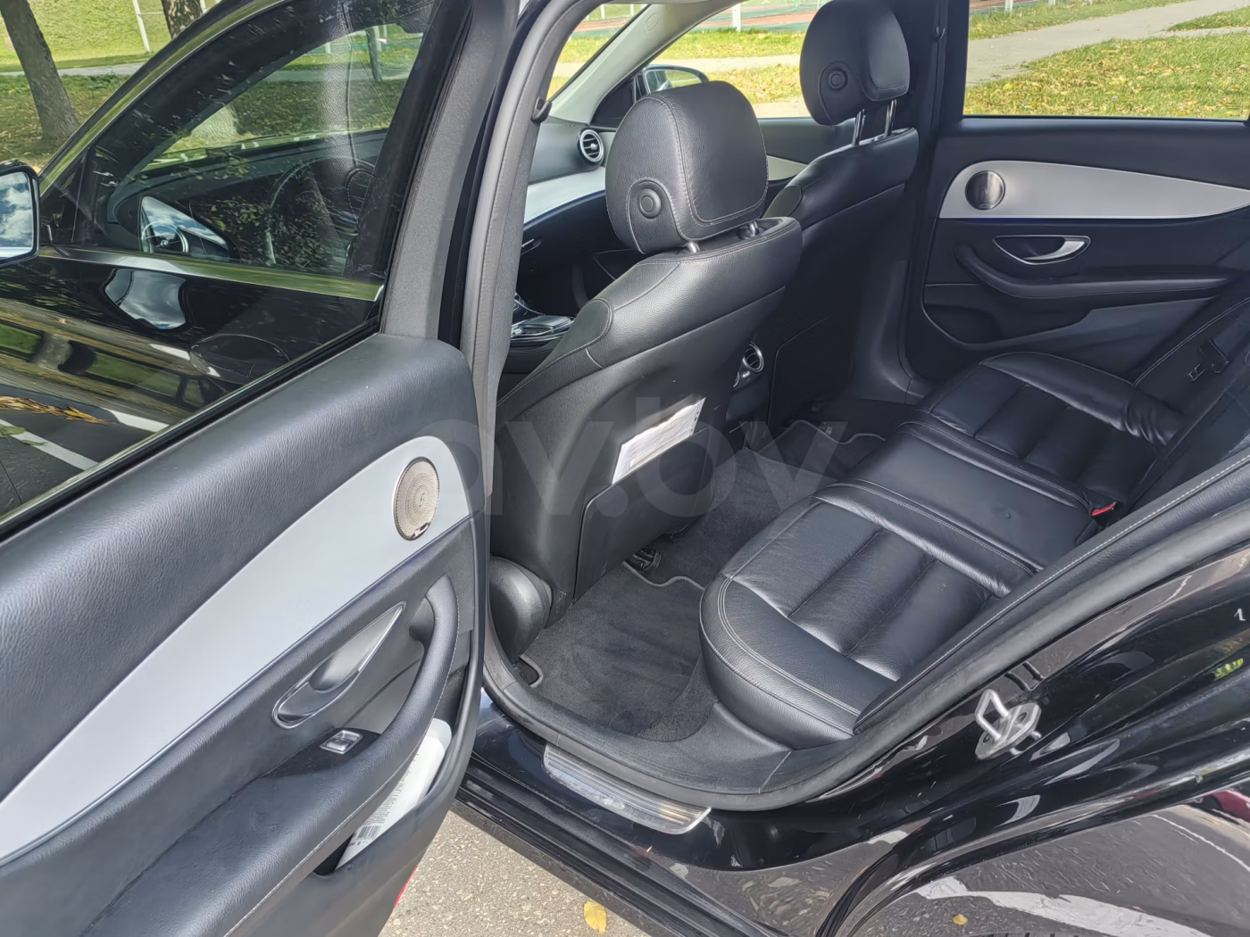 Mercedes-Benz E-Класс фото 25