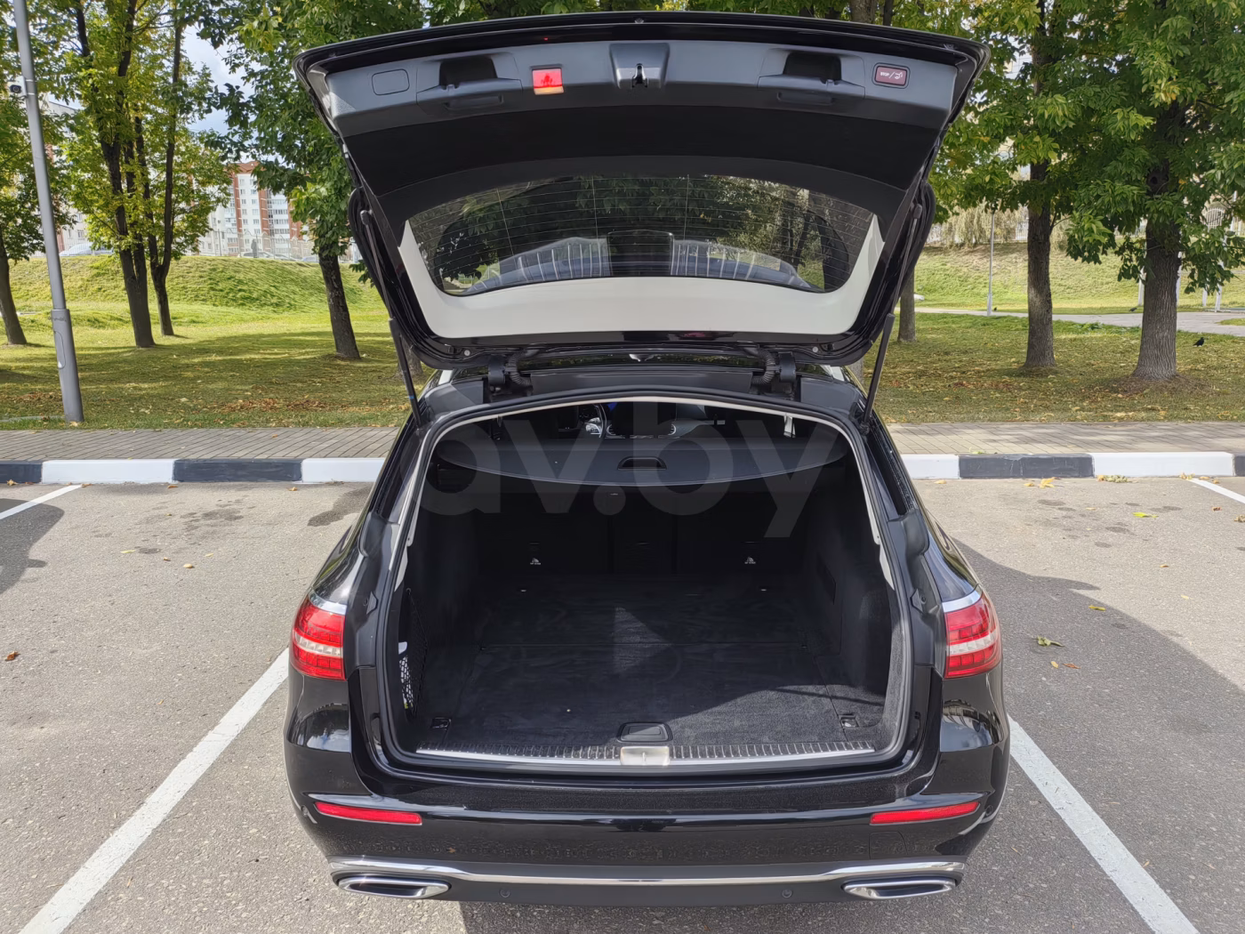 Mercedes-Benz E-Класс фото 27