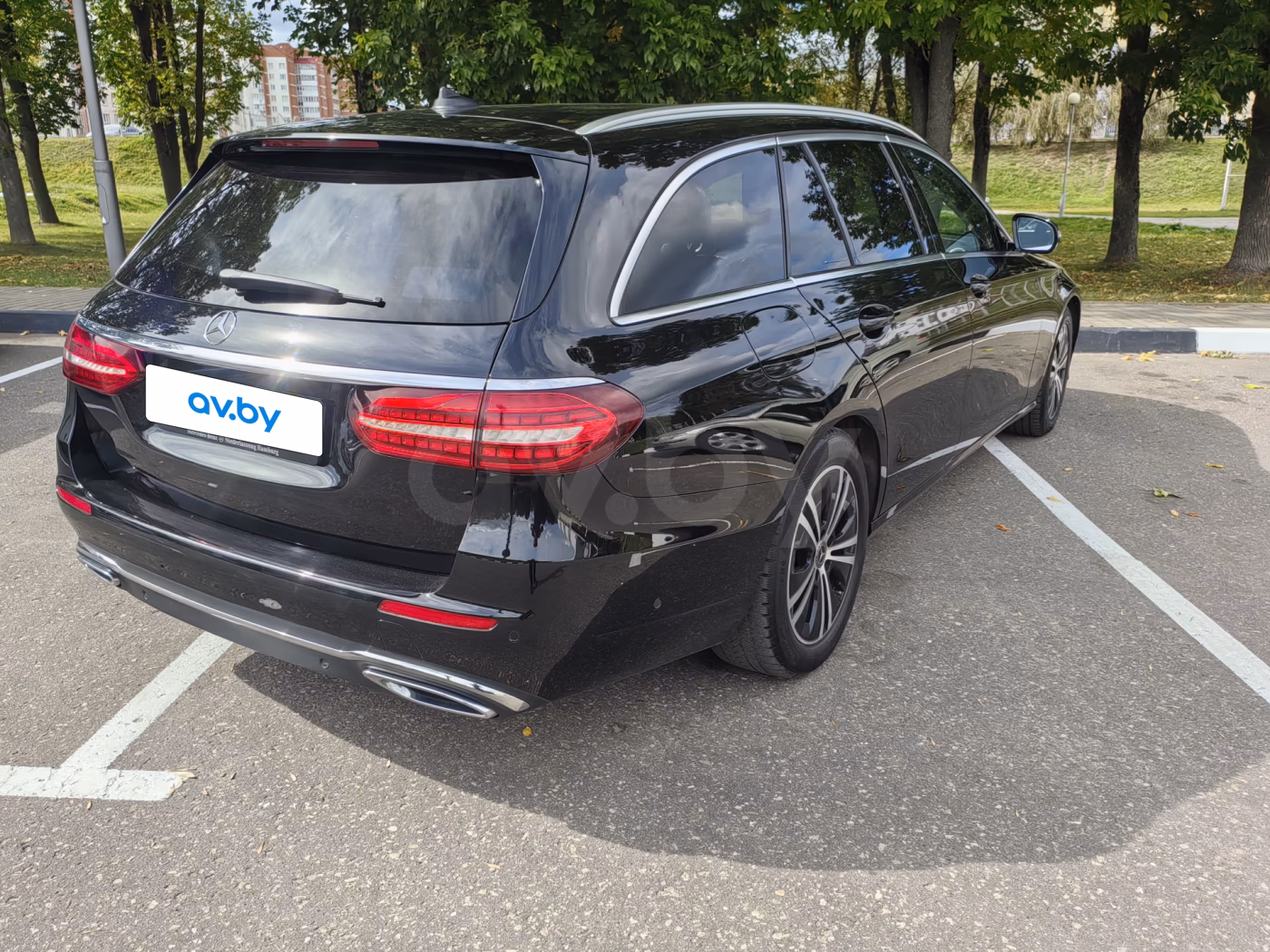 Mercedes-Benz E-Класс фото 9