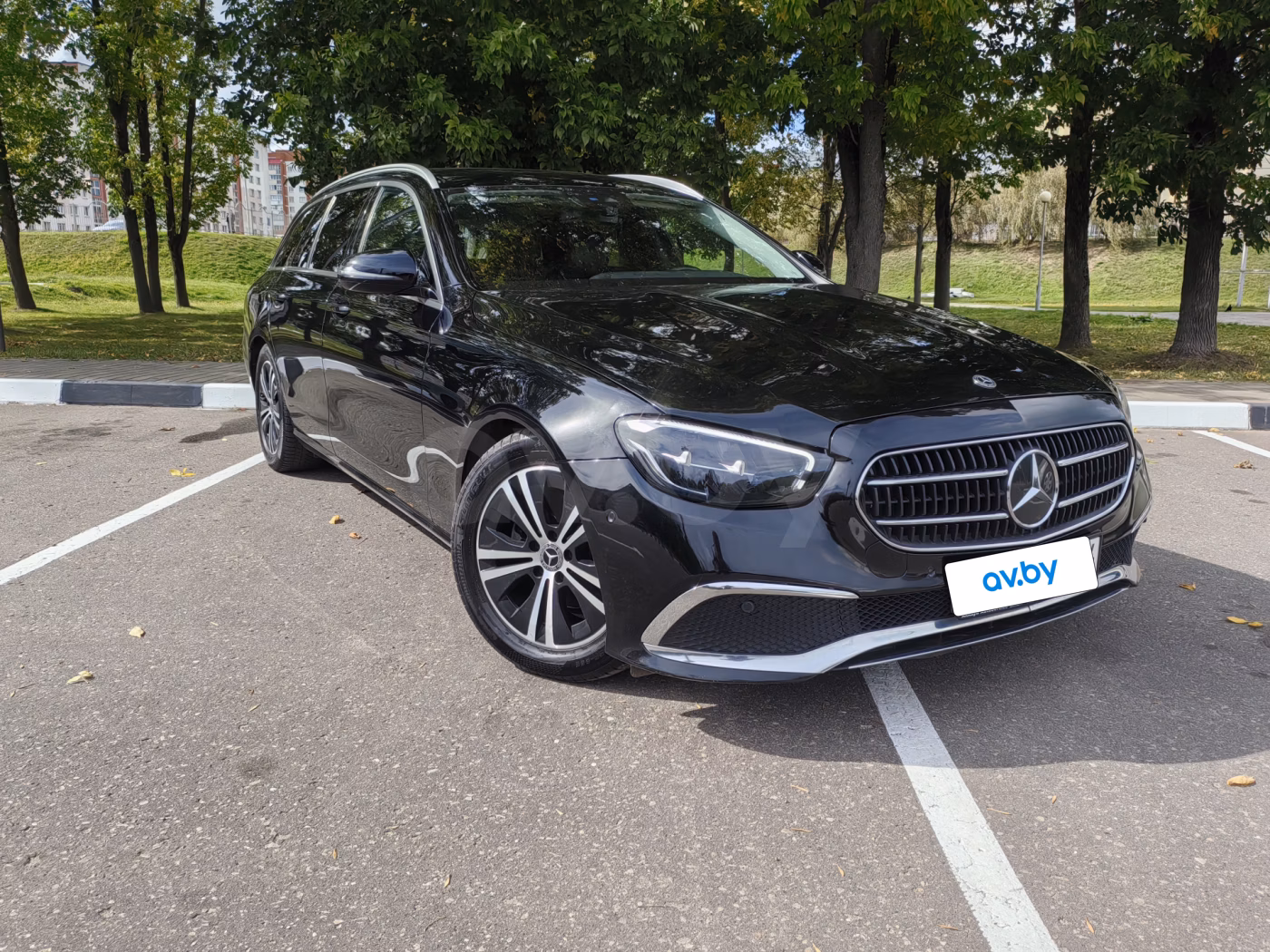 Mercedes-Benz E-Класс фото 17