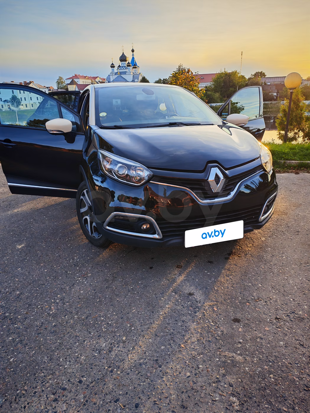 Renault Captur фото 3