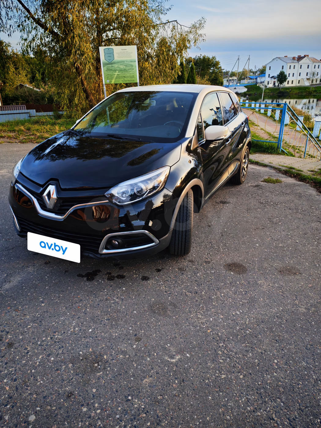 Renault Captur фото 4