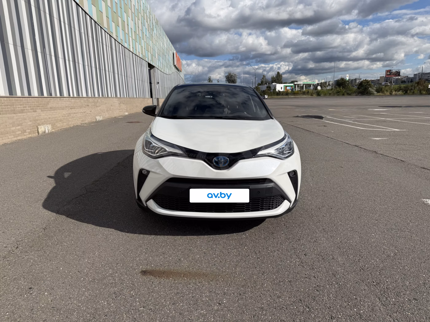 Toyota C-HR фото 5