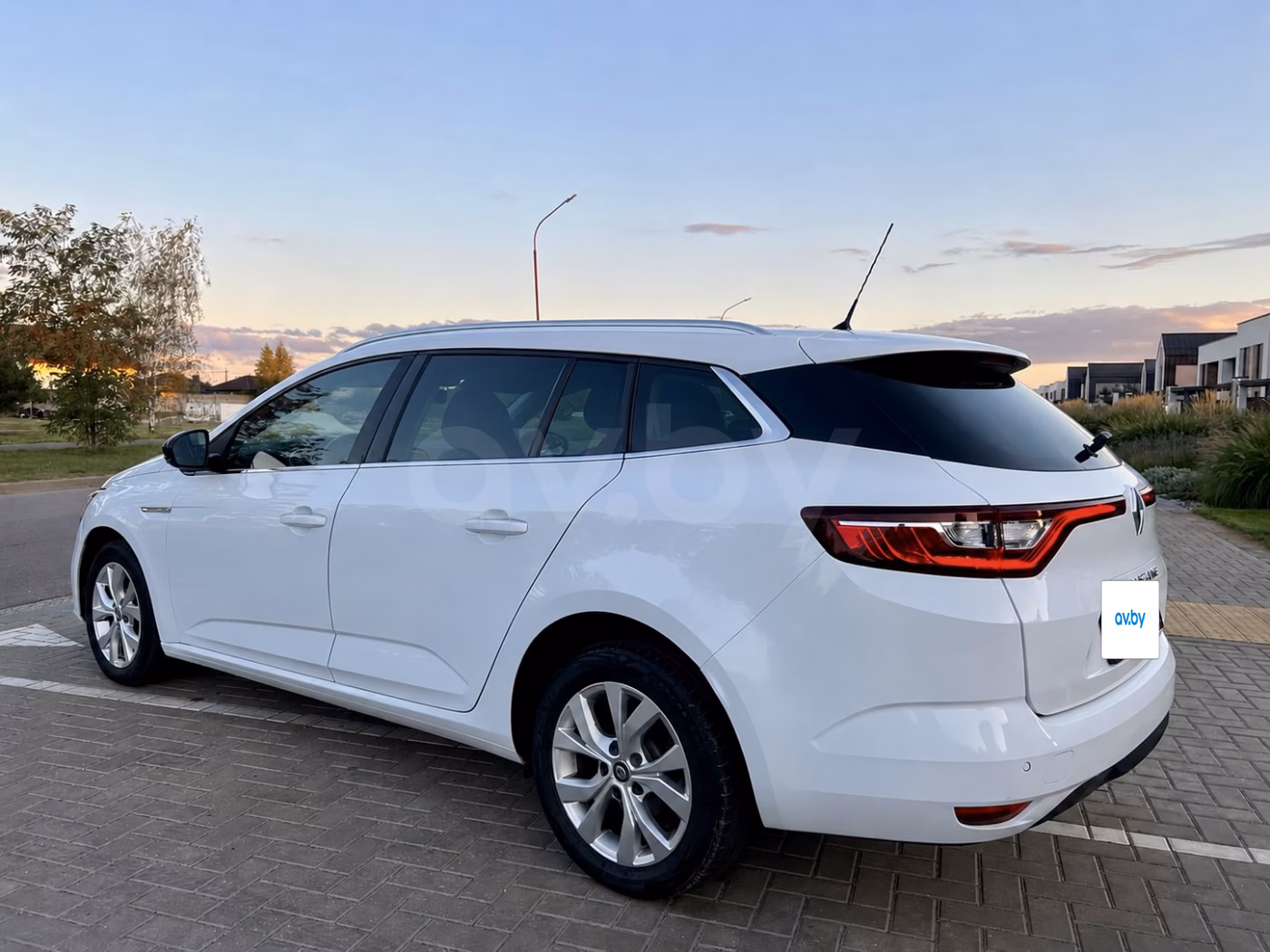 Renault Megane фото 4