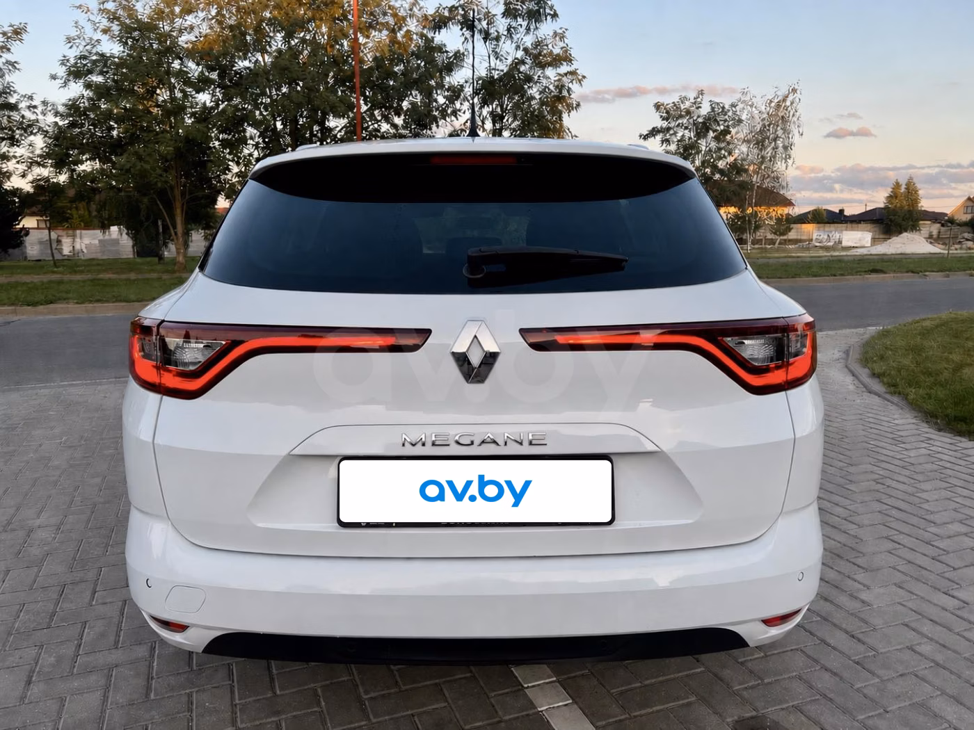 Renault Megane фото 6