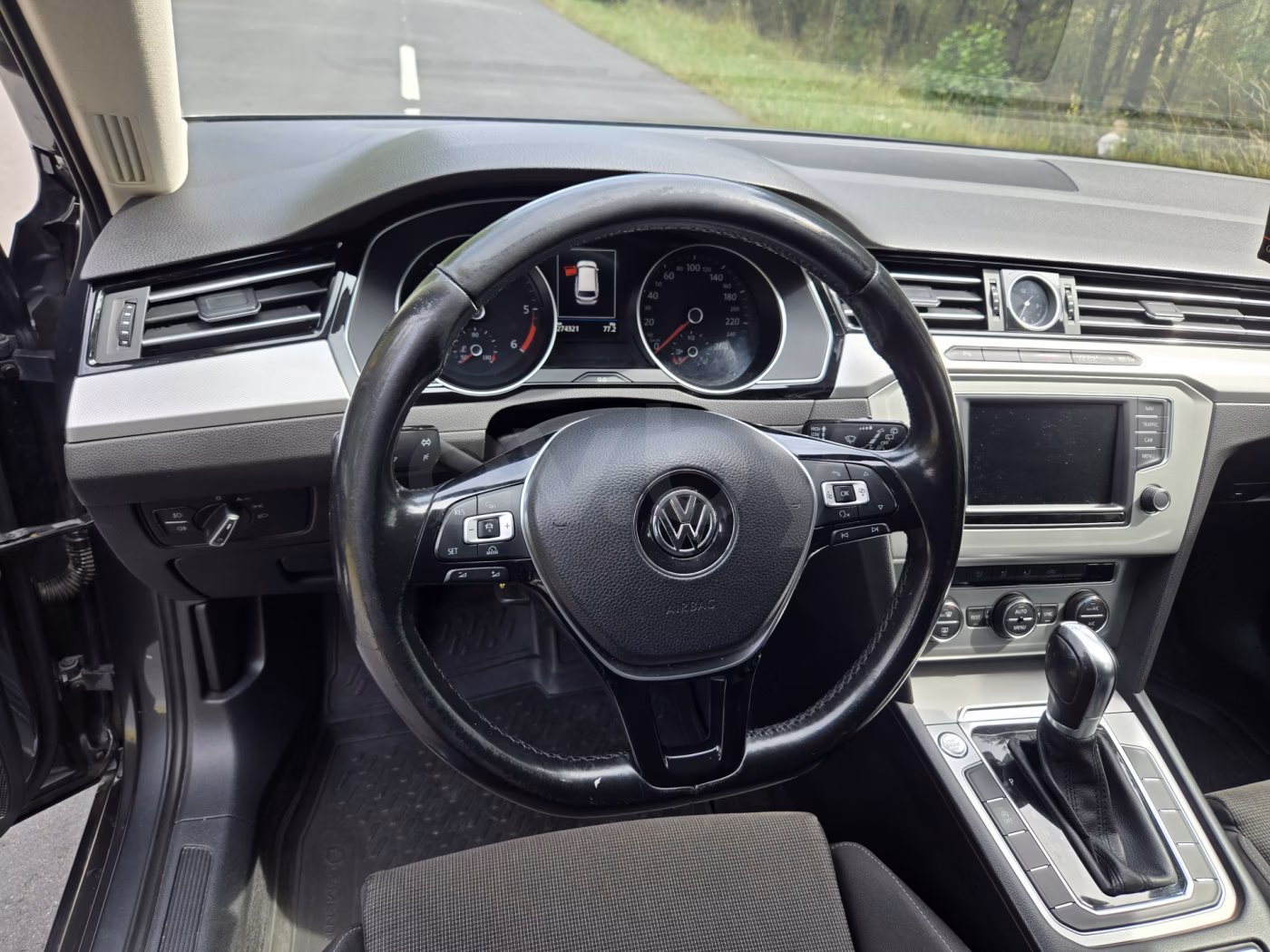 Volkswagen Passat фото 7
