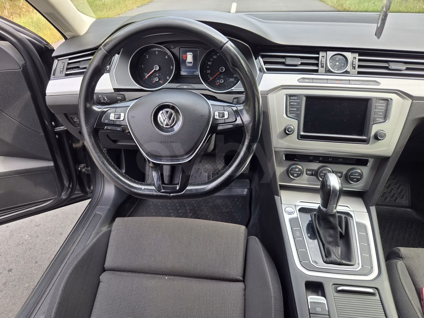 Volkswagen Passat фото 11