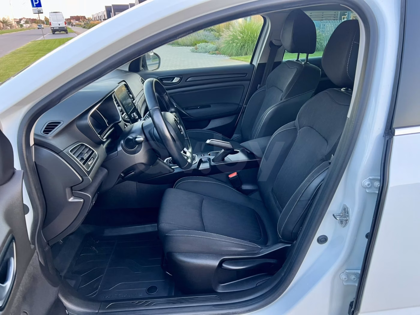 Renault Megane фото 13