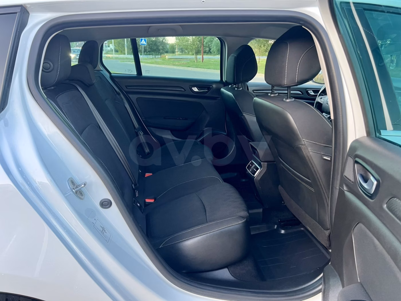 Renault Megane фото 19