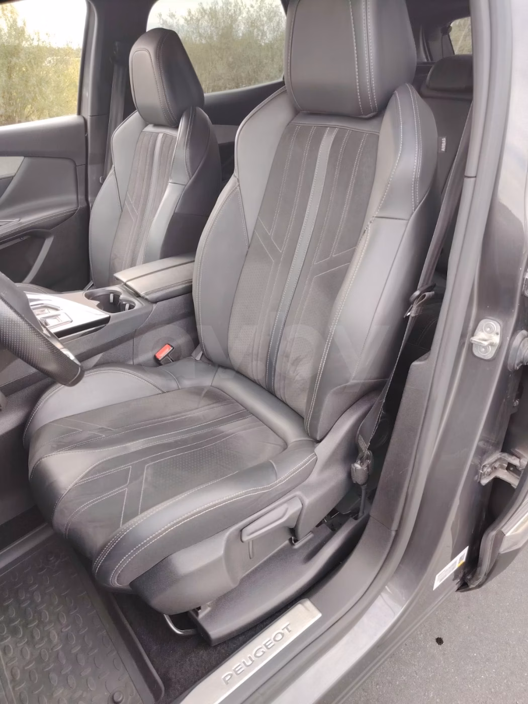 Peugeot 3008 фото 10