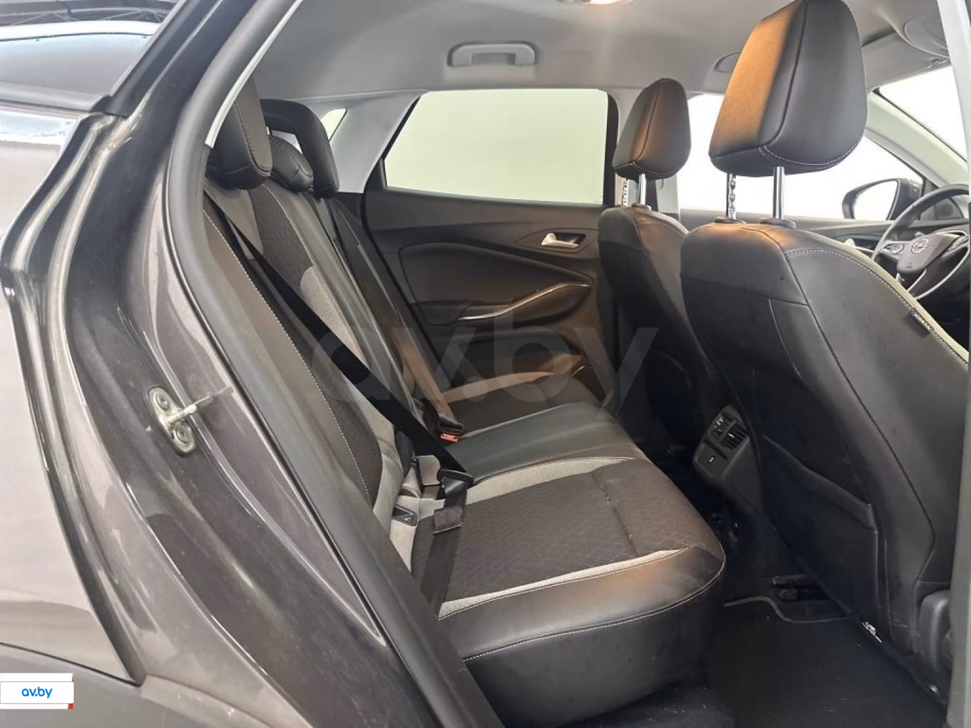 Opel Grandland X фото 18