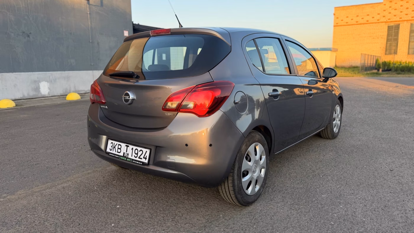 Opel Corsa фото 6