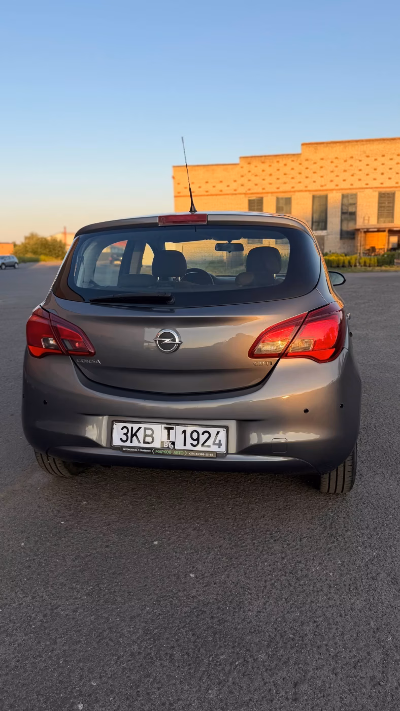 Opel Corsa фото 7