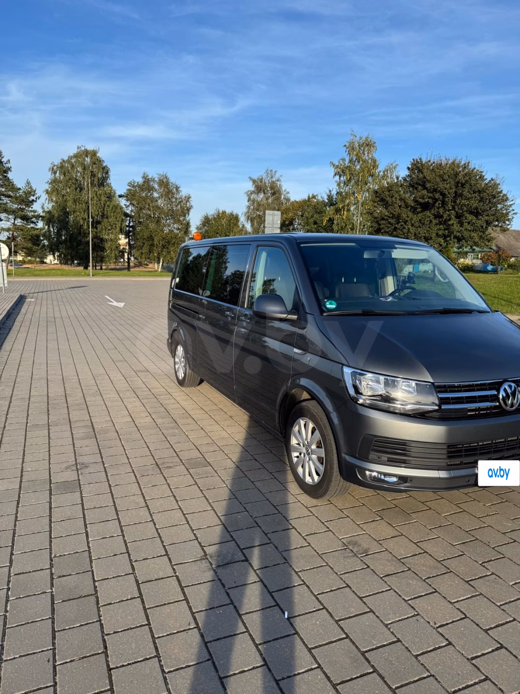 Volkswagen Caravelle фото 4